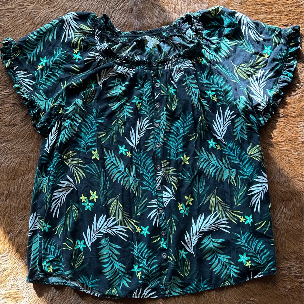 Terra & Sky Pullover Top